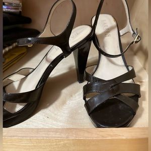 Ladies brown paten leather heels size 8